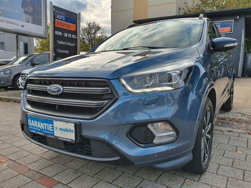 Ford Kuga 102.000 km 16.980 € Dortmund 44145