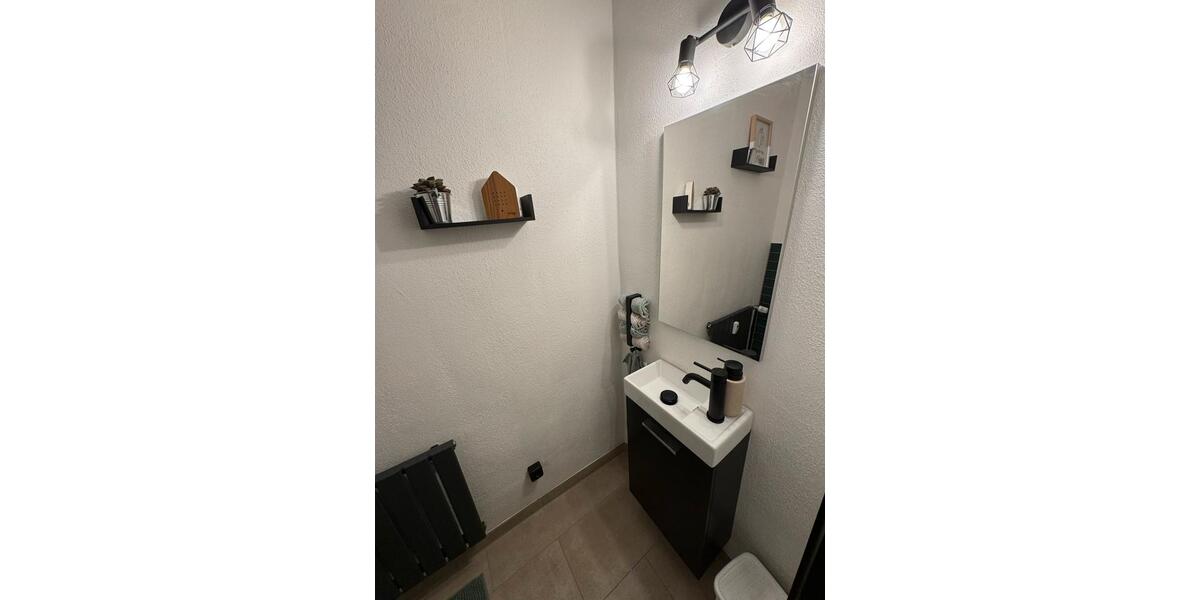 Hochparterre Wassenberg - 4 Zimmer, 104 m&sup2;, 210.000&euro; | Angebot:26820915