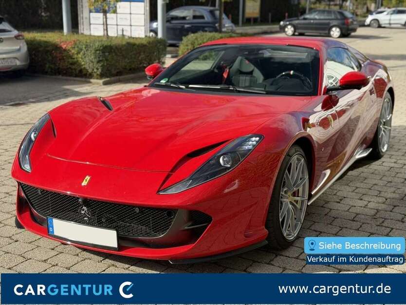 Ferrari 812 7.614 km 429.790 € Starnberg 82319