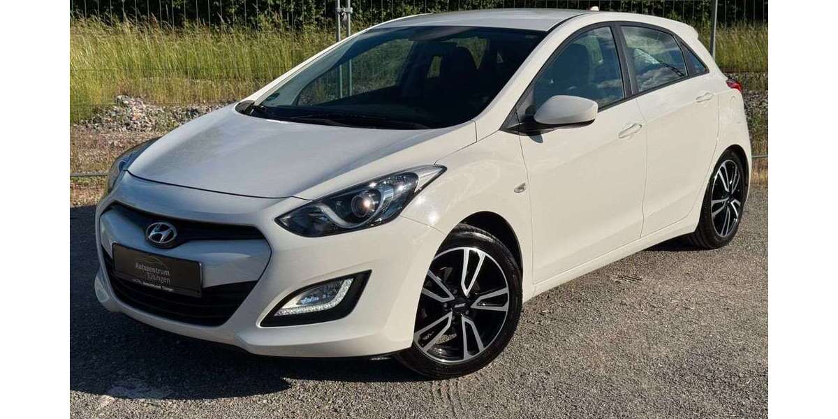 Hyundai i30 98.665 km 7.990 &euro; Tuebingen 72070
