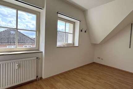 Wohnung zum Mieten in Lüneburg 245,28 € 17.6 m²