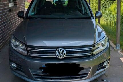 VW Tiguan 162.000 km 6.490 &euro; Neukamperfehn 26835