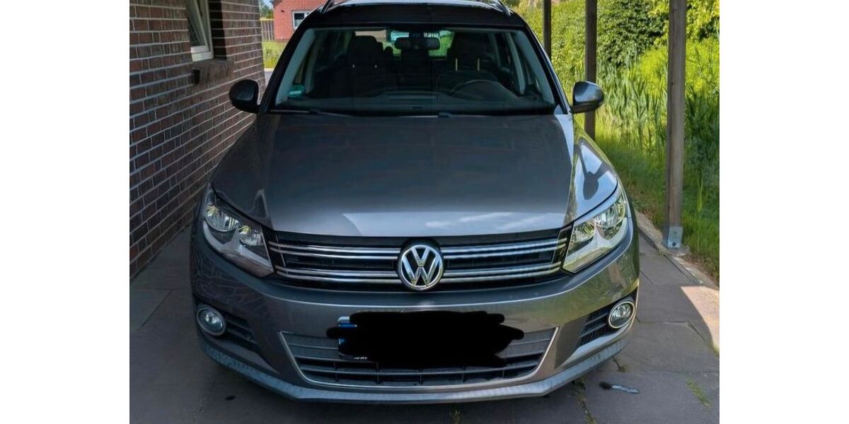 VW Tiguan 162.000 km 6.490 &euro; Neukamperfehn 26835