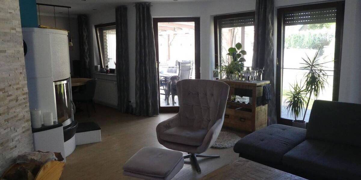 Einfamilienhaus Uelsen - 5 Zimmer, 138 m&sup2;, 349.000&euro; | Angebot:26694643