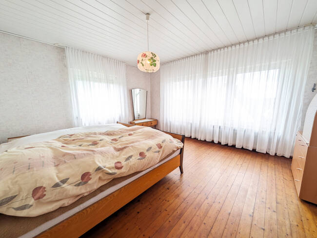 Einfamilienhaus Gießen / Allendorf Allendorf - 9 Zimmer, 196 m&sup2;, 439.000&euro; | Angebot:26582916