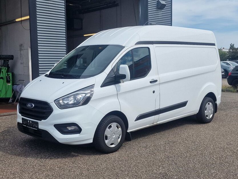 Ford Transit Custom 56.000 km 23.998 € Landau 76829