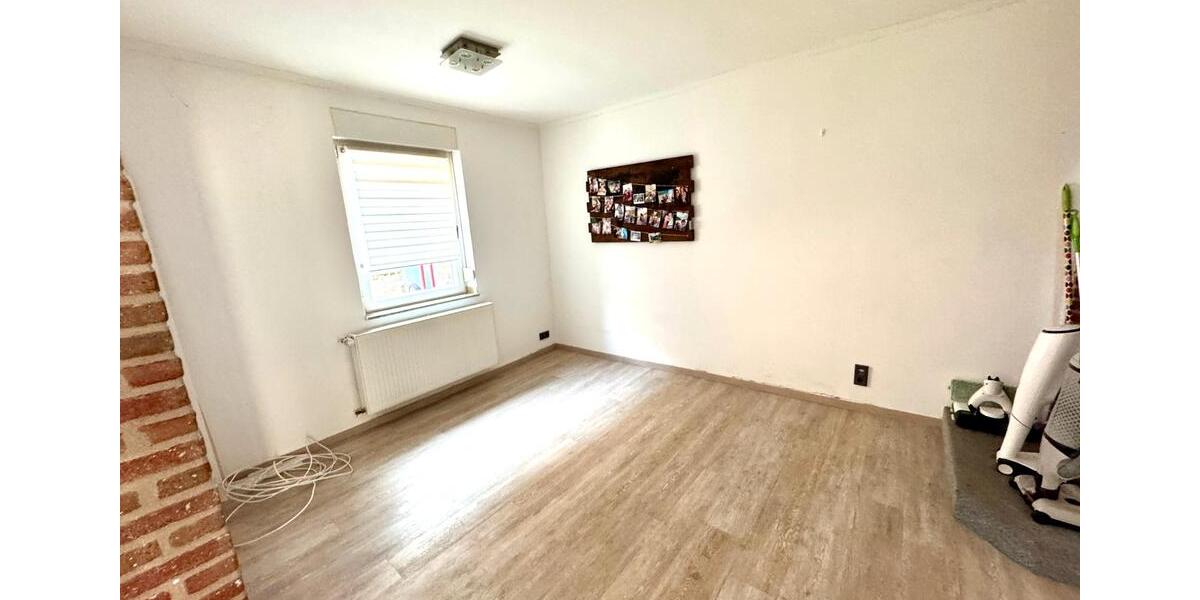 Reihenhaus Aachen Aachen-Mitte - 3 Zimmer, 75 m&sup2;, 195.000&euro; | Angebot:26022336