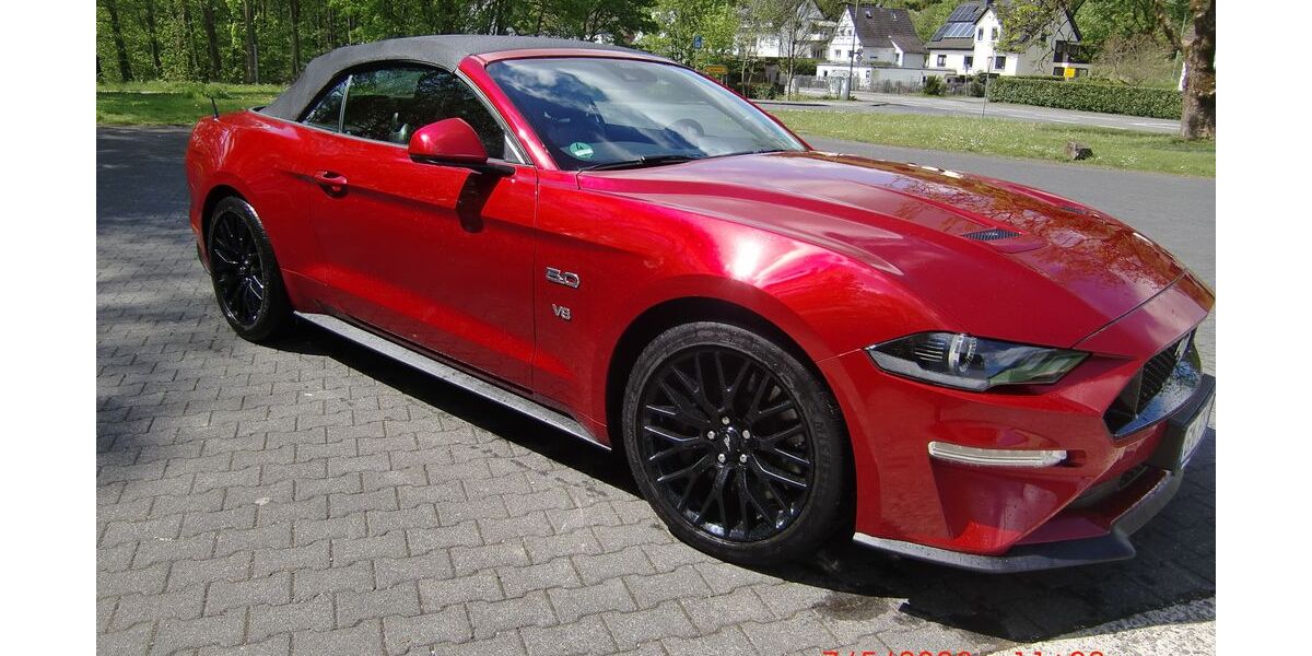 Ford Mustang 121.569 km 32.999 &euro; Morsbach 51597