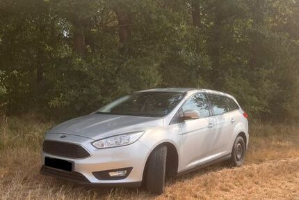 Ford Focus 81.657 km 9.300 &euro; Volkach 97332
