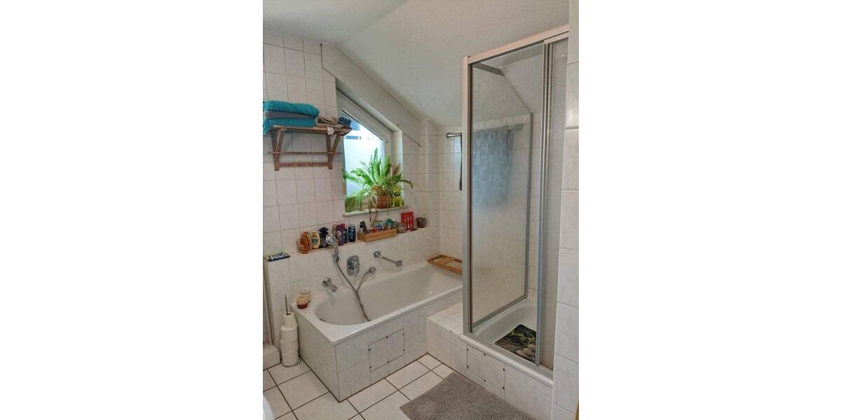 Reihenmittelhaus Geilenkirchen Hatterath - 4 Zimmer, 104 m&sup2;, 910&euro; | Angebot:26903031