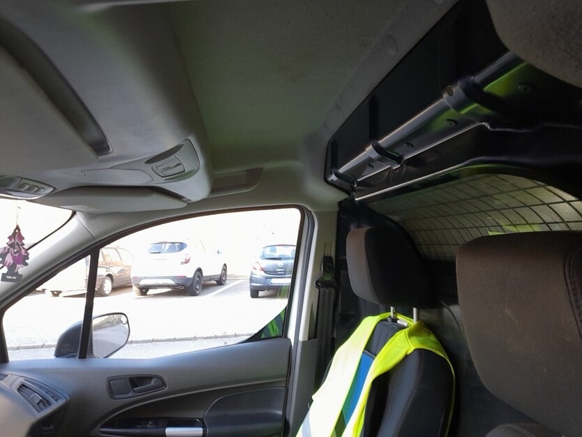 Ford Connect 92.000 km 12.800 € Bad Ems 56130