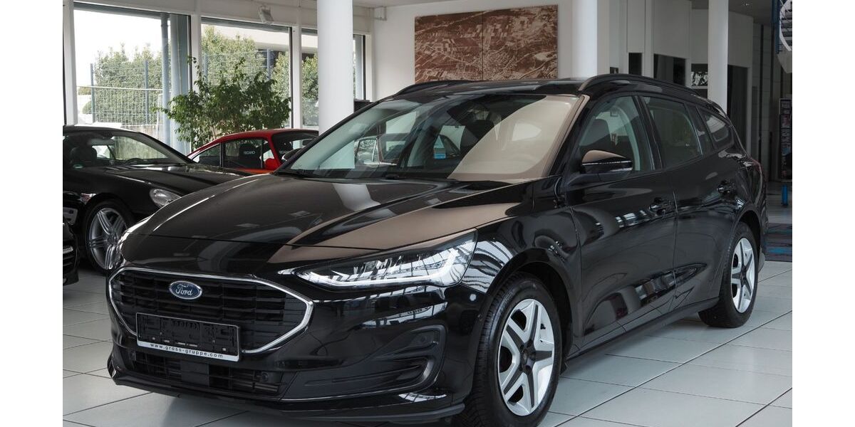 Ford Focus 40.800 km 17.990 &euro; Köngen 73257