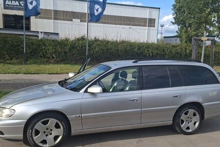 Opel Omega 267.213 km 2.300 &euro; Berlin 13051