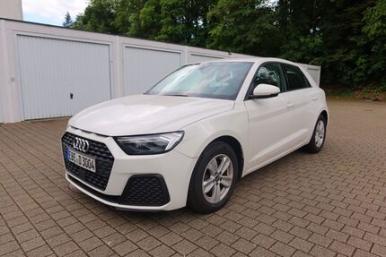 Audi A1 77.000 km 18.900 &euro; Baldham 85598