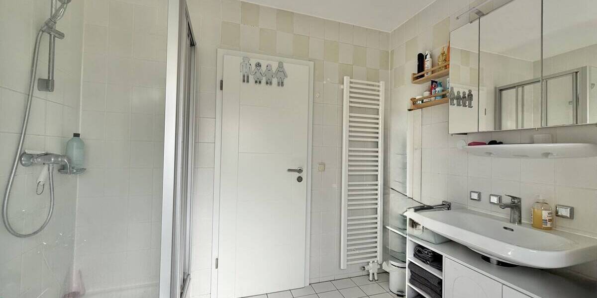 Reihenendhaus Burglengenfed Mühlberg - 4 Zimmer, 135 m&sup2;, 1.090&euro; | Angebot:26798746