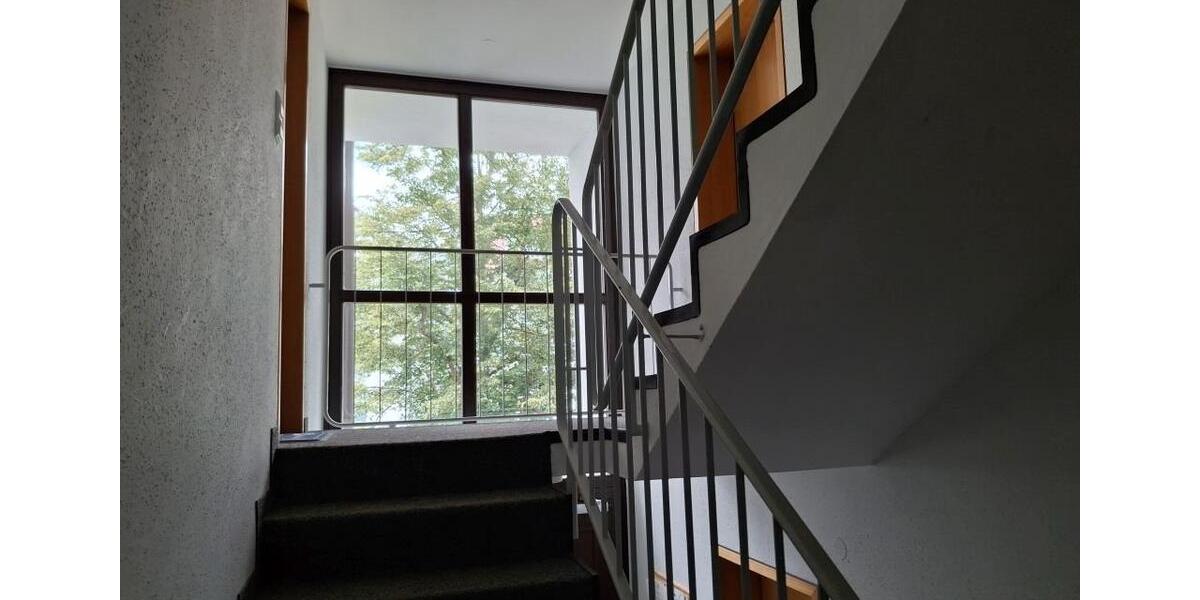 Etagenwohnung Filderstadt - 1.5 Zimmer, 35 m&sup2;, 175.000&euro; | Angebot:26441173