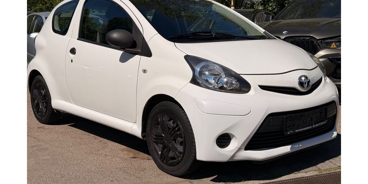Toyota Aygo (X) 152.213 km 2.900 &euro; Ingolstadt 85051