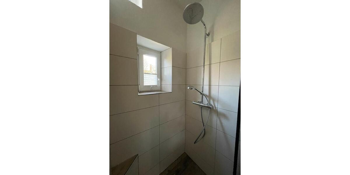 Hochparterre Wilhelmshaven - 3 Zimmer, 77 m&sup2;, 140.000&euro; | Angebot:24839654