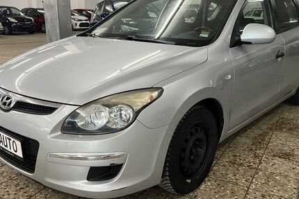 Hyundai i30 240.000 km 1.098 &euro; Suhl 98528
