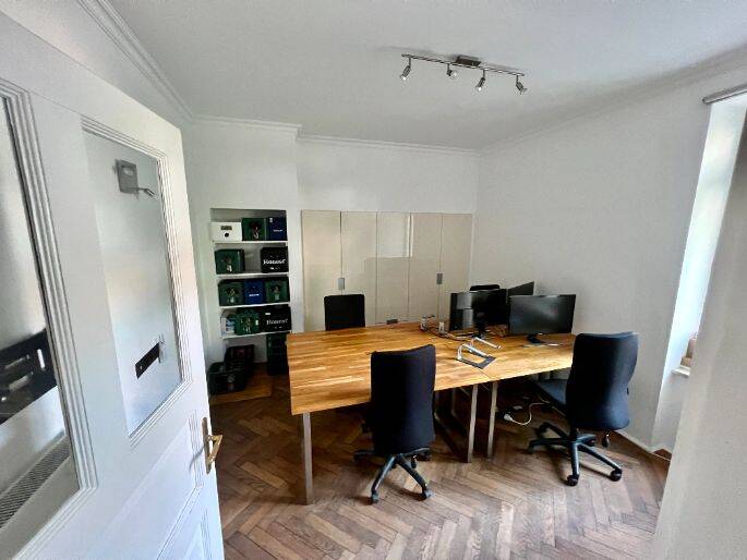 Co-Working in Altbau Ladenbüro Lehel - nur mit Hund! - All-in-Miete