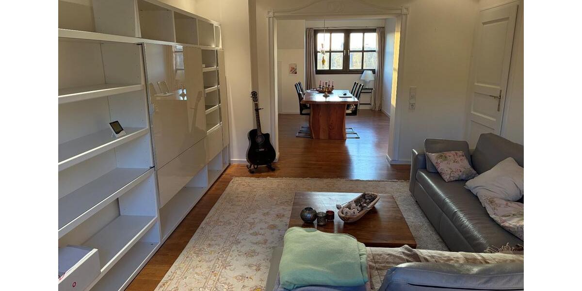 Dachgeschoßwohnung Düsseldorf Stadtbezirk 7 - 4 Zimmer, 139 m&sup2;, 650.000&euro; | Angebot:26819157