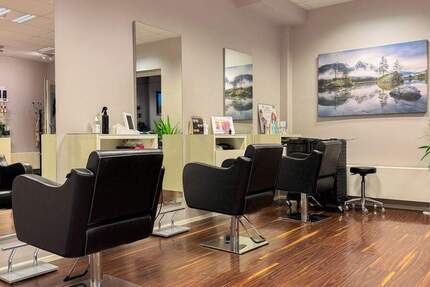 Gelegenheit - Schöner und moderner Friseur-Laden in München-Haar 2 zimmer