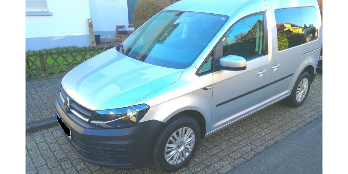 VW Caddy 25.700 km 17.800 &euro; Oldenburg 26123
