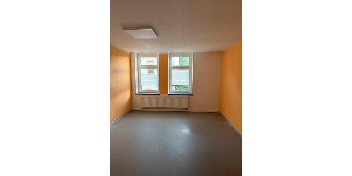 Mehrfamilienhaus, Wohnhaus Aue-Bad Schlema Bad Schlema - 18 Zimmer, 330 m&sup2;, 265.000&euro; | Angebot:27442905