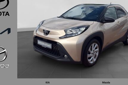 Toyota Aygo (X) 56.700 km 12.450 &euro; Schortens 26419