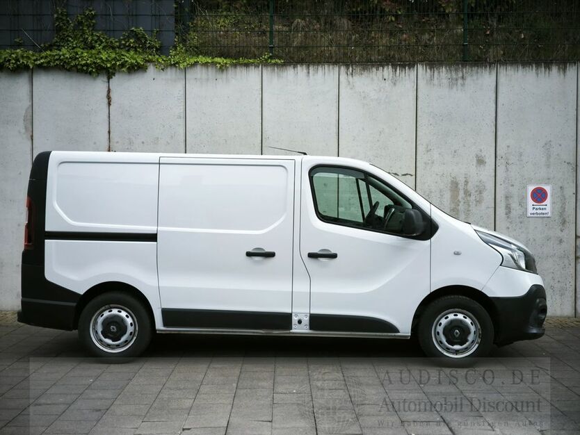 Renault Trafic 134.203 km 12.590 € Bergheim 50127
