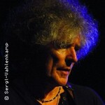 Moritz Stoepel in Ich Steppenwolf Hingegeben der unendlichen Flamme Leben