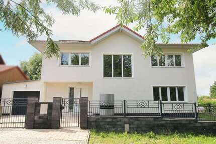 Haus zum Kaufen in Dresden 860.000 € 240.25 m²