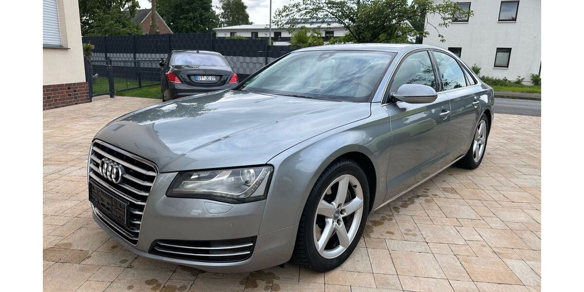 Audi A8 327.533 km 10.900 &euro; Versmold 33775