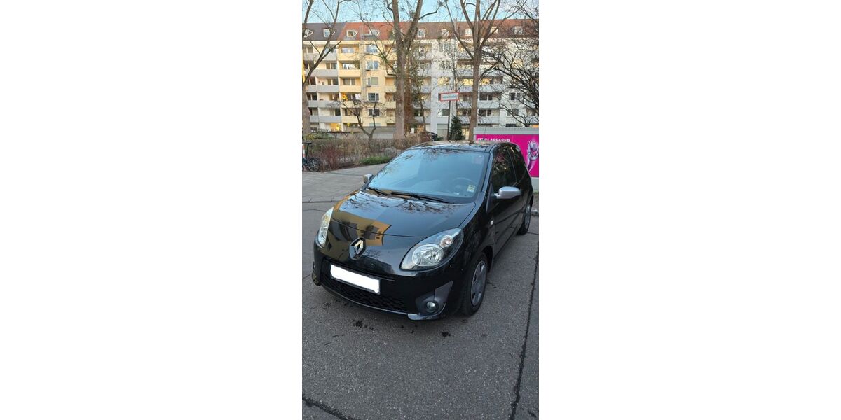 Renault Twingo 70.035 km 5.000 &euro; München 80796