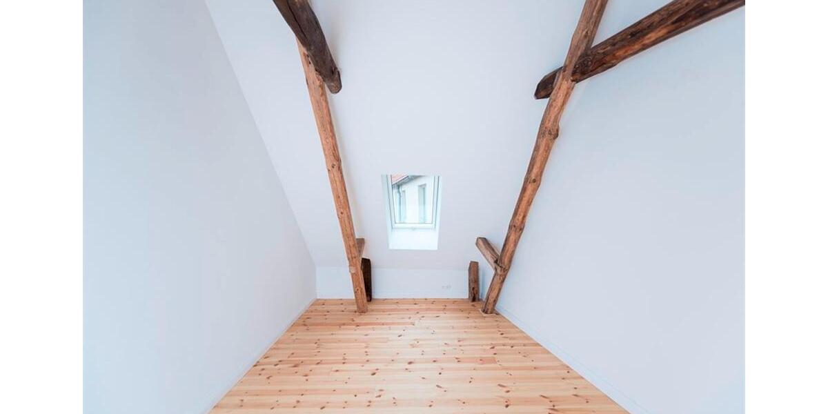 Etagenwohnung Güstrow - 4 Zimmer, 169 m&sup2;, 1.300&euro; | Angebot:20918997