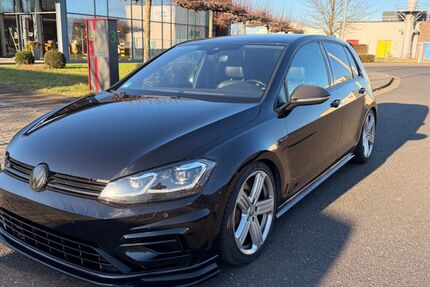 VW Golf 88.502 km 27.990 &euro; Wachtendonk 47669