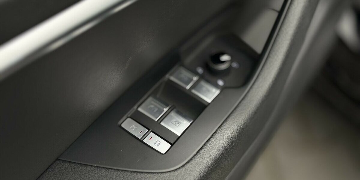 Audi S6 3.0 TDI / Quattro / PANO / Airmatic / Leder 180.000 km 37.990 &euro; Mönchengladbach 41066