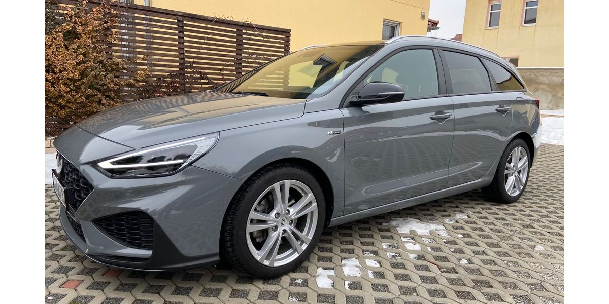 Hyundai i30 32.000 km 23.999 &euro; Hohenmölsen 06679