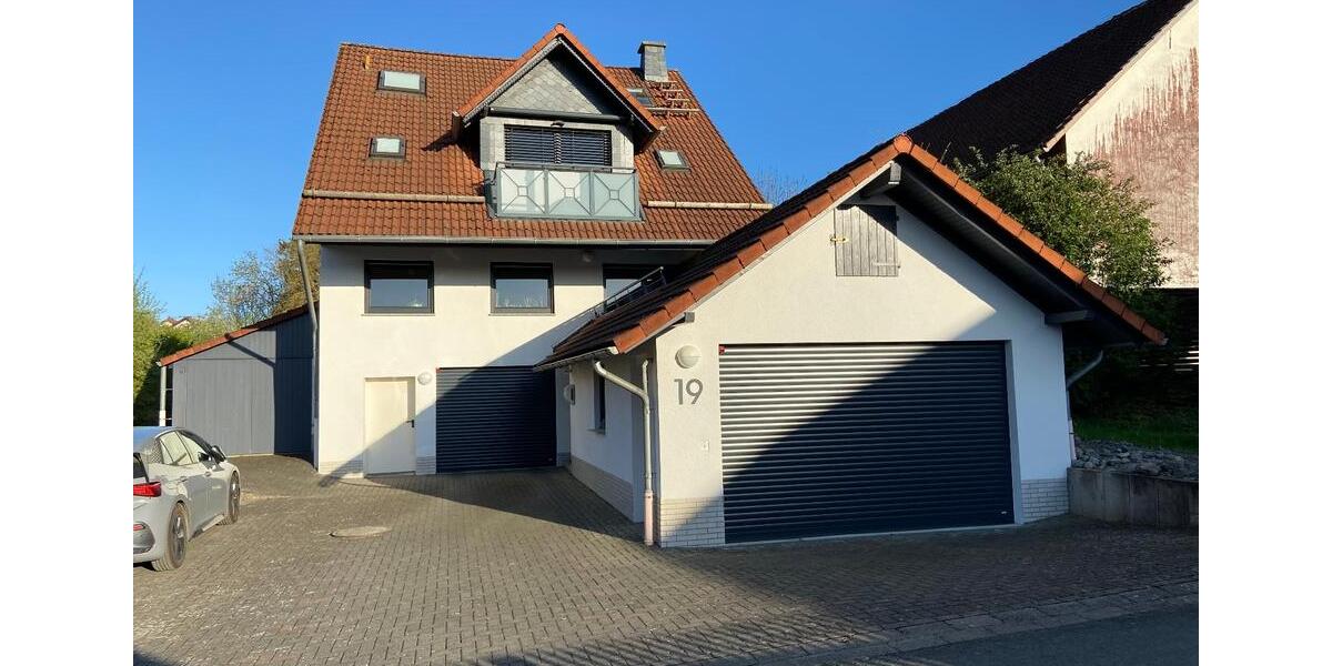 Einfamilienhaus Naumburg - 7.5 Zimmer, 200 m&sup2;, 372.000&euro; | Angebot:26926482