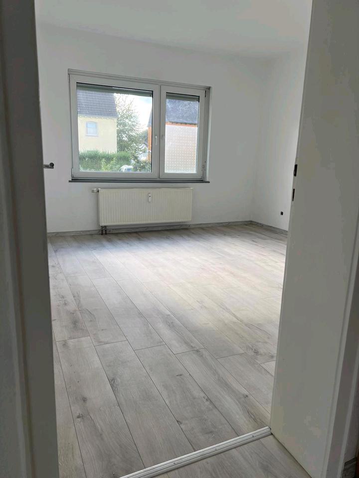 Neu Renovierte Wohnung Bendorf zimmer