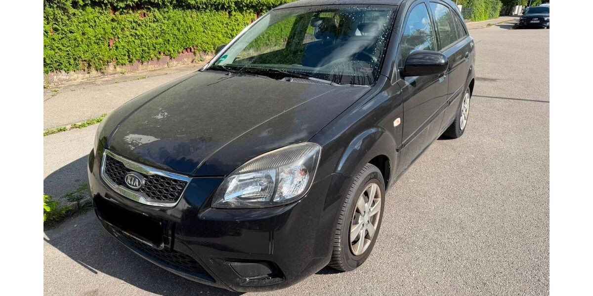 Kia Rio 134.500 km 999 &euro; Hohenlinden bei München 85664
