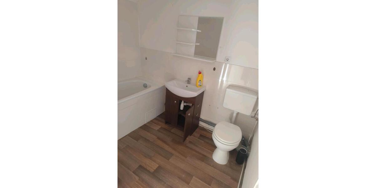 Einfamilienhaus Zeitz - 5 Zimmer, 220 m&sup2;, 129.000&euro; | Angebot:27123244