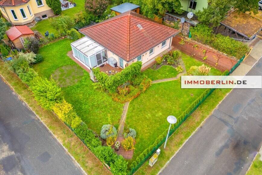 Bungalow Blankenfelde - 3 Zimmer, 78 m&sup2;, 419.000&euro; | Angebot:26820228