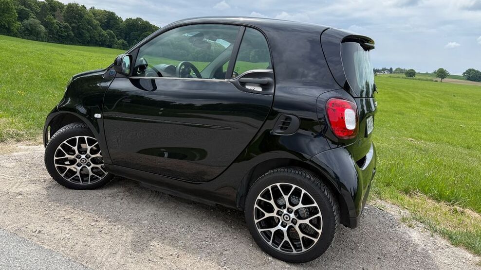 Smart ForTwo 10.000 km 14.700 € München 81476