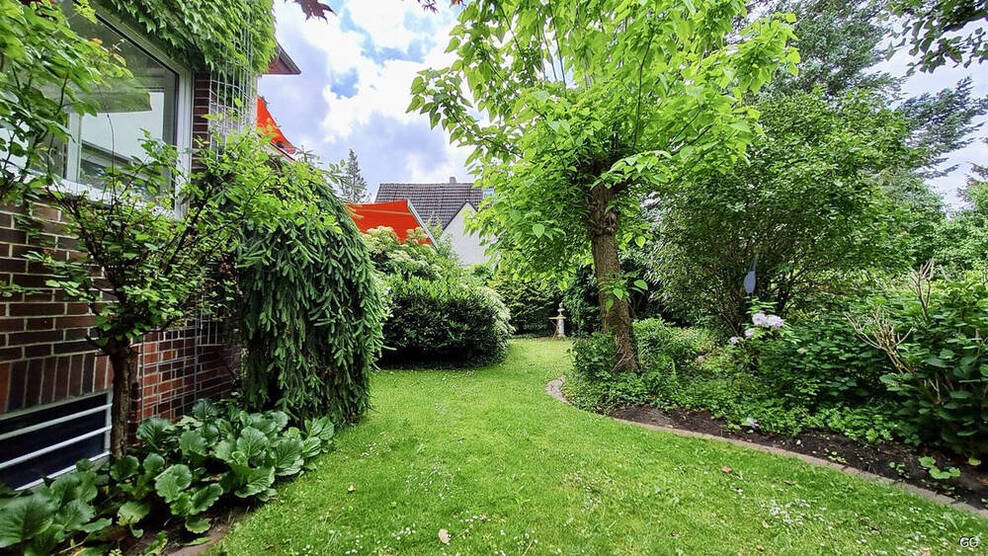 Eigener Garten, tolles Haus in Zehlendorf - möbliert -befristet zu mieten 4 zimmer