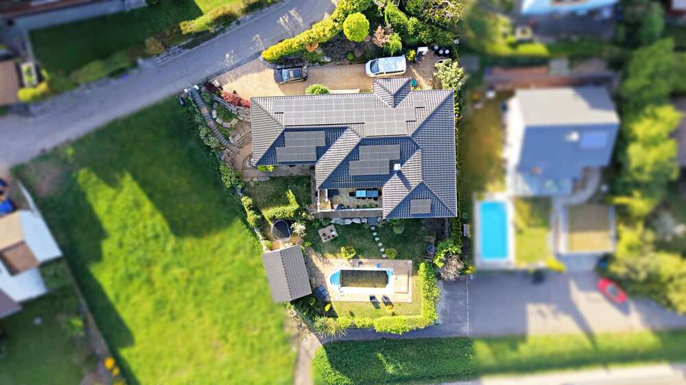 Einfamilienhaus Göppingen Bruckwasen - 7 Zimmer, 206 m&sup2;, 3.500&euro; | Angebot:26592872