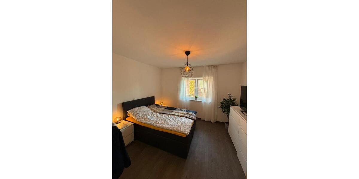 Etagenwohnung Rhauderfehn - 3 Zimmer, 84 m&sup2;, 600&euro; | Angebot:26429409