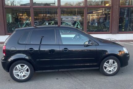 VW Polo 204.000 km 650 &euro; Hamburg 22045