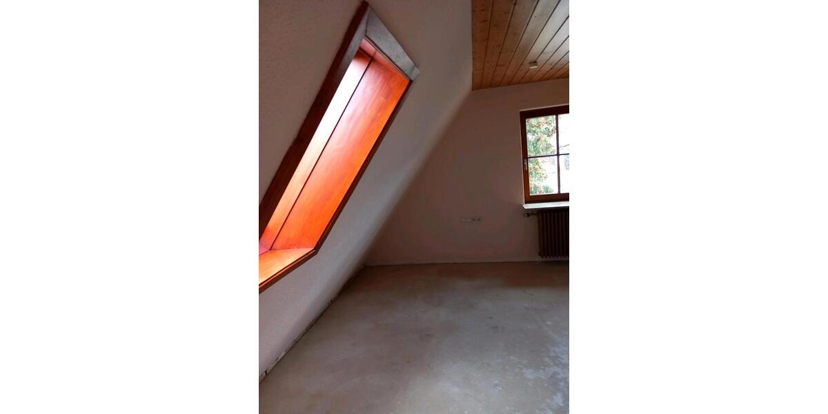 Dachgeschoss Wohnung 83 m2 4,5 Zimmer 4.5 zimmer