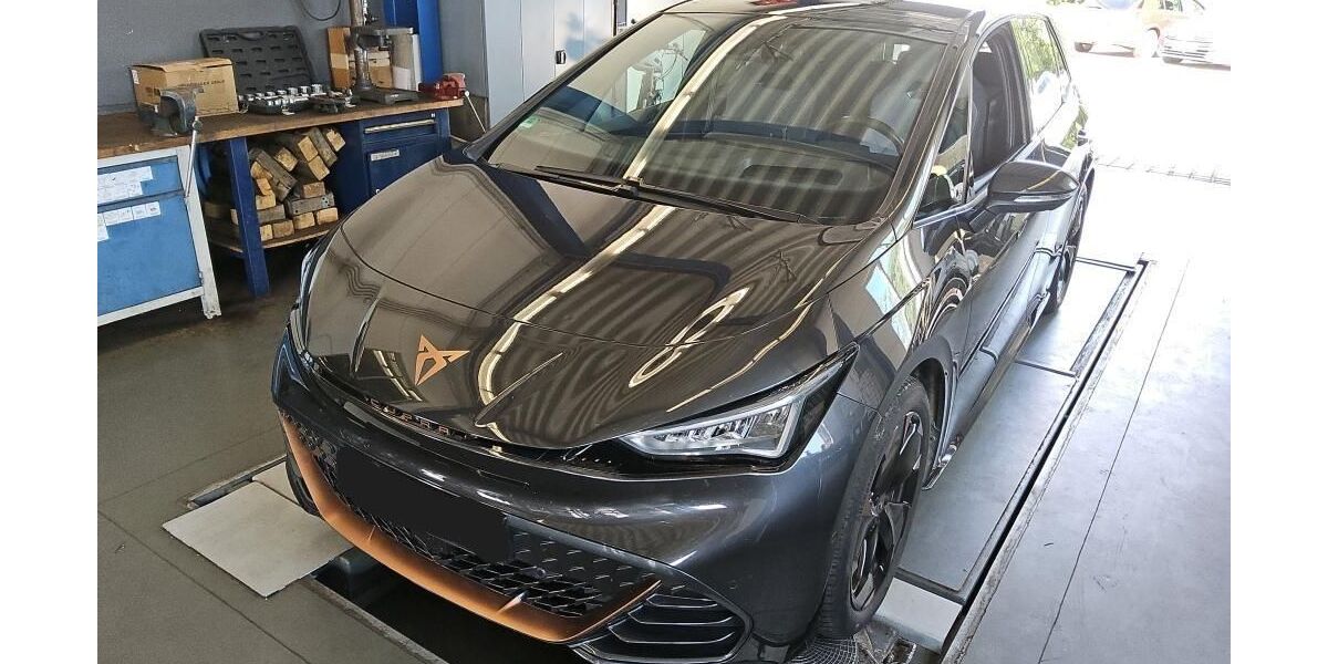 Cupra Born 40.591 km 27.850 &euro; Hagen 58091